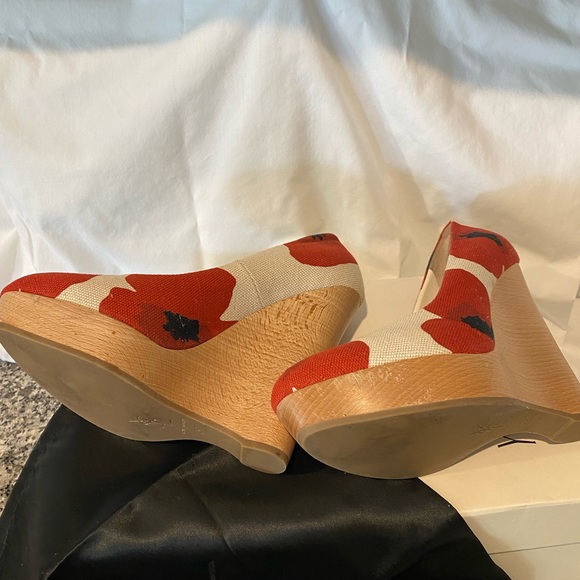 Yves Saint Laurent Poppy Print Canvas Maryna Cork Wedges - Picture 5 of 8